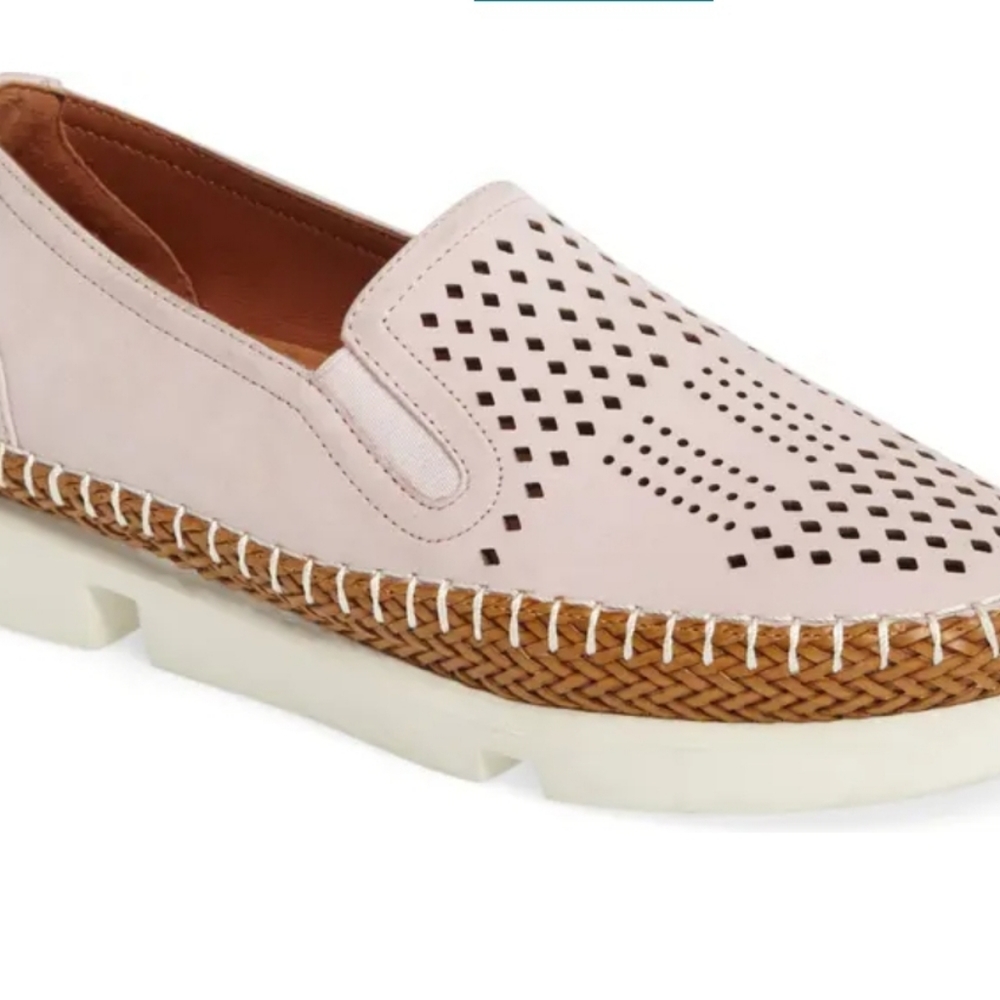 L'Amour des Pieds Stazzema Platform Slip-On US8.5 Women's Gold Leather